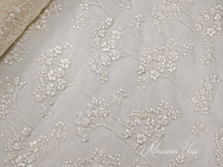 Organza Bordada Moon