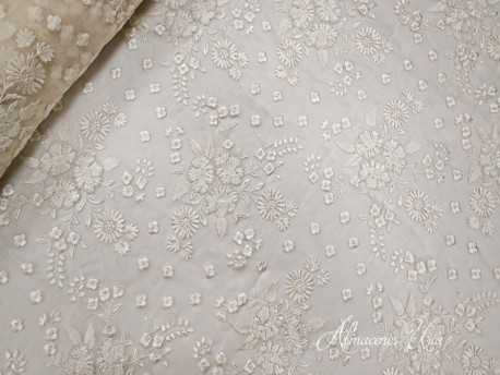 Organza Bordada Leticia