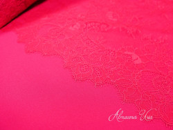 Encaje Chantilly