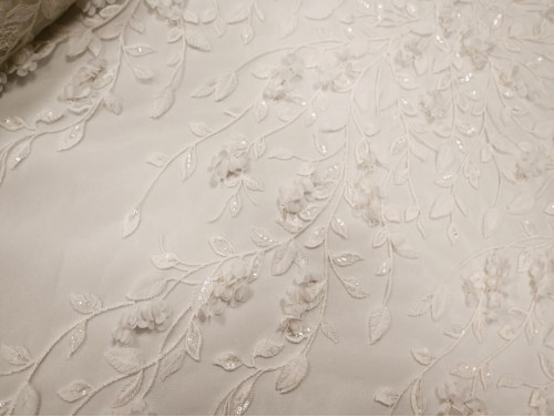 Tul Bordado Floral en Relieve | Colección Novia
