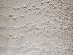 Tul Bordado Floral en Relieve | Colección Novia