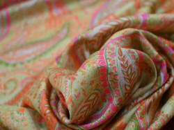 Satén Elástico Estampado |Cachemir Multicolor
