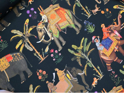 Loneta estampada oriental – Elefantes y realeza | Tapicería y decoraión