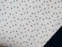 Muselina estampada de flores azules| 100% algodón