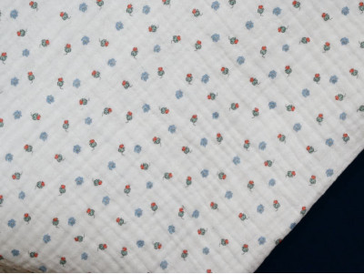 Muselina estampada de flores azules| 100% algodón