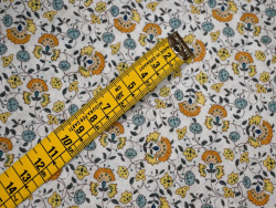 Voile estampado de flores liberty