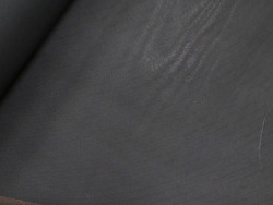 Entretela adhesiva de pelo negra – 70 cm