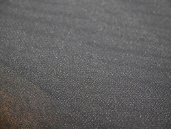 Entretela adhesiva de pelo negra – 70 cm