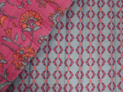 Muselina acolchada reversible | Flores y Geométricos