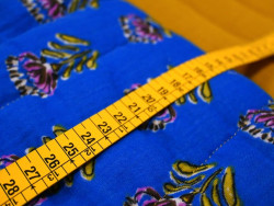 Muselina acolchada doble cara | Estampado de flores
