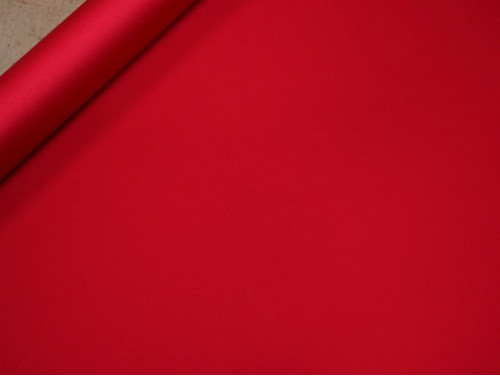 Crepé de raso rojo