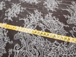 Encaje Chantilly Francés Original | Telas de Novia
