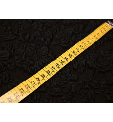 Jacquard Negro con Relieve | 3D