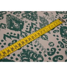 Crepé estampado verde crudo | Tela fluida y cómoda