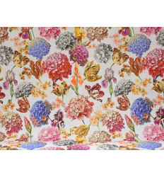 Mantelería Estampada de Flores | Fondo Negro