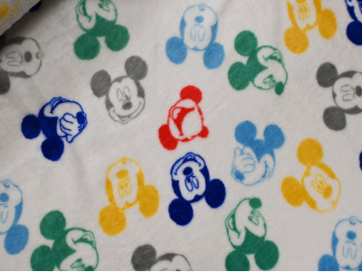 Coralina Mickey Mouse | Suave y cálida