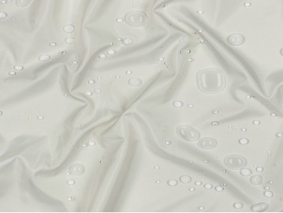 Impermeable Técnico Blanco Roto | Ultraligero