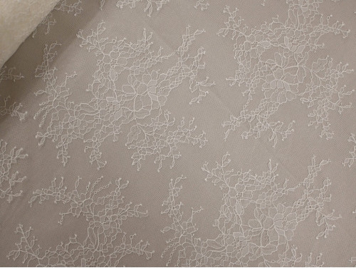 Chantilly Marfil de Novia | Suave y Delicado